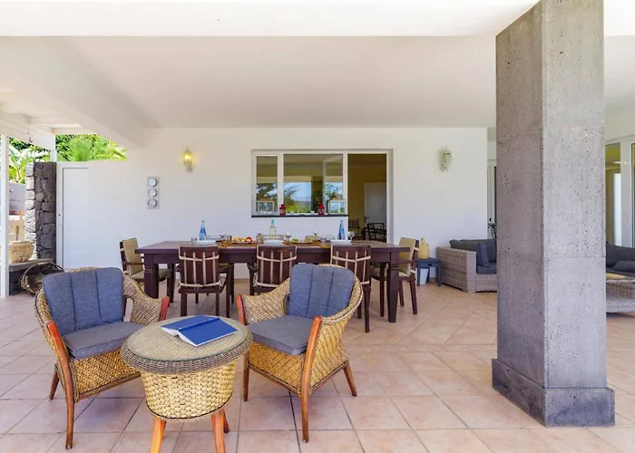 Sama By * بْوُرتو كاليرو